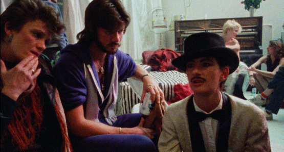 A scene from KAMIKAZE HEARTS
