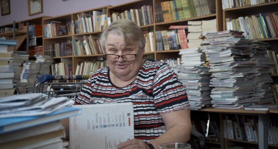 A scene from MR. NOBODY AGAINST PUTIN. A Kino Lorber release.