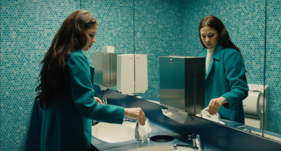 A scene from THE CURRENTS. A Kino Lorber release.